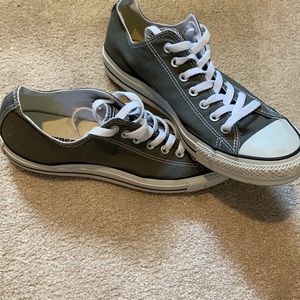 Men’s Grey Converse Sneakers, sz 11